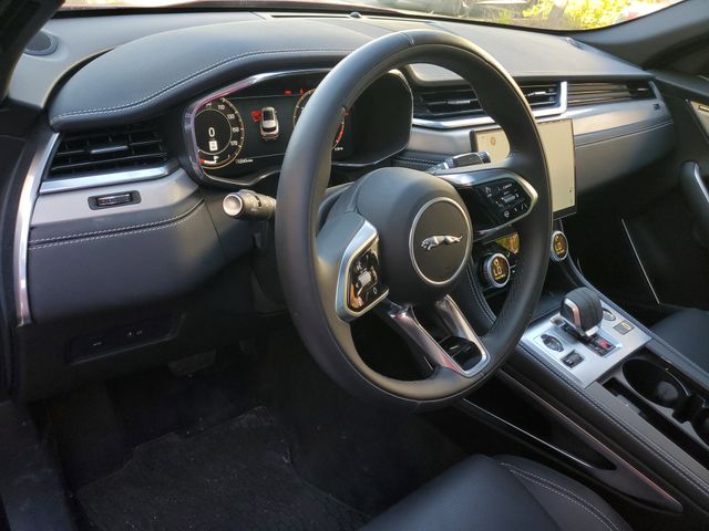 2025 Jaguar F-PACE R-Dynamic S - Photo 15