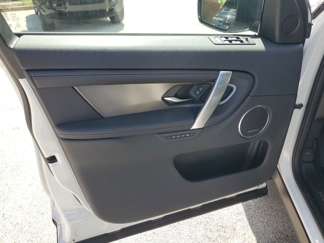 2025 Land Rover Discovery Sport Dynamic SE - Photo 23