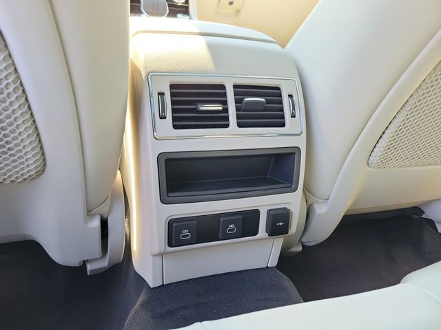 2026 Jaguar F-Pace R-Dynamic S - Photo 14