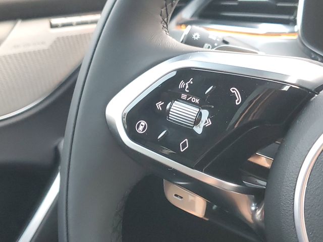 2026 Jaguar F-Pace R-Dynamic S - Photo 29