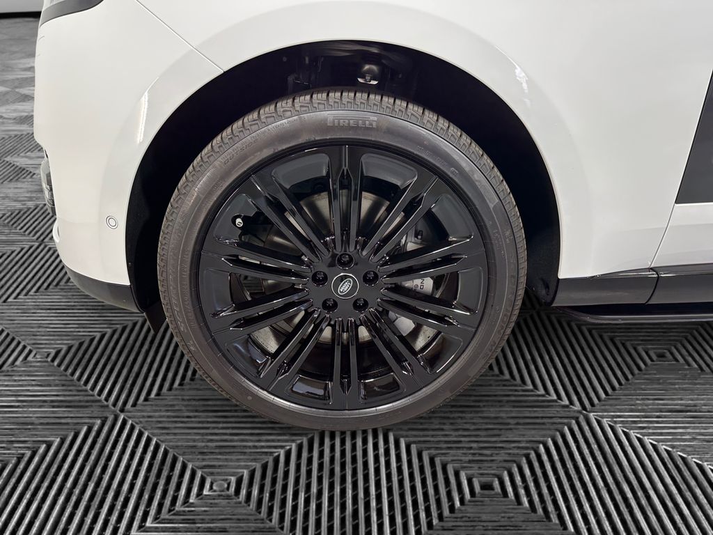 2025 Land Rover Range Rover SE - Photo 14