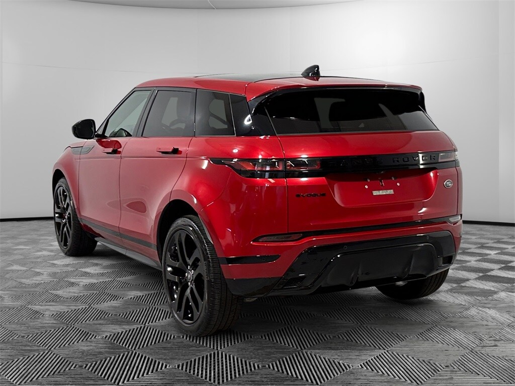 2023 Land Rover Range Rover Evoque R-Dynamic SE photo 3