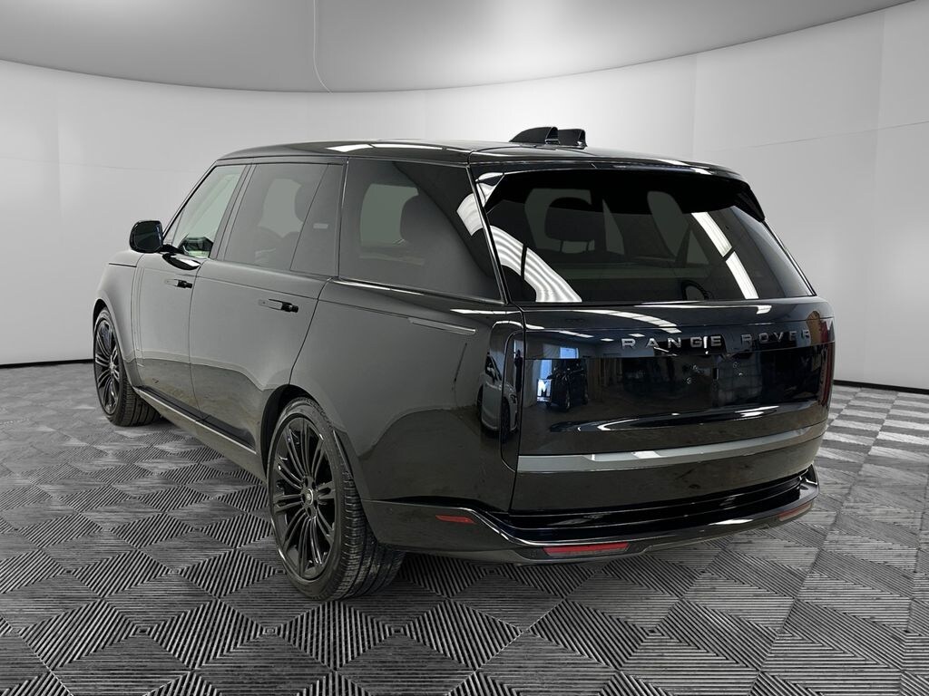 Used 2024 Land Rover Range Rover SE SUV
