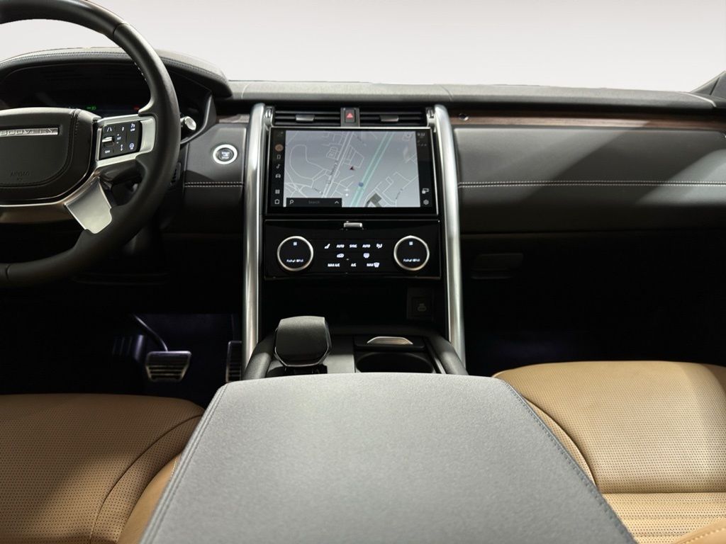 2024 Land Rover Discovery Dynamic SE - Photo 24