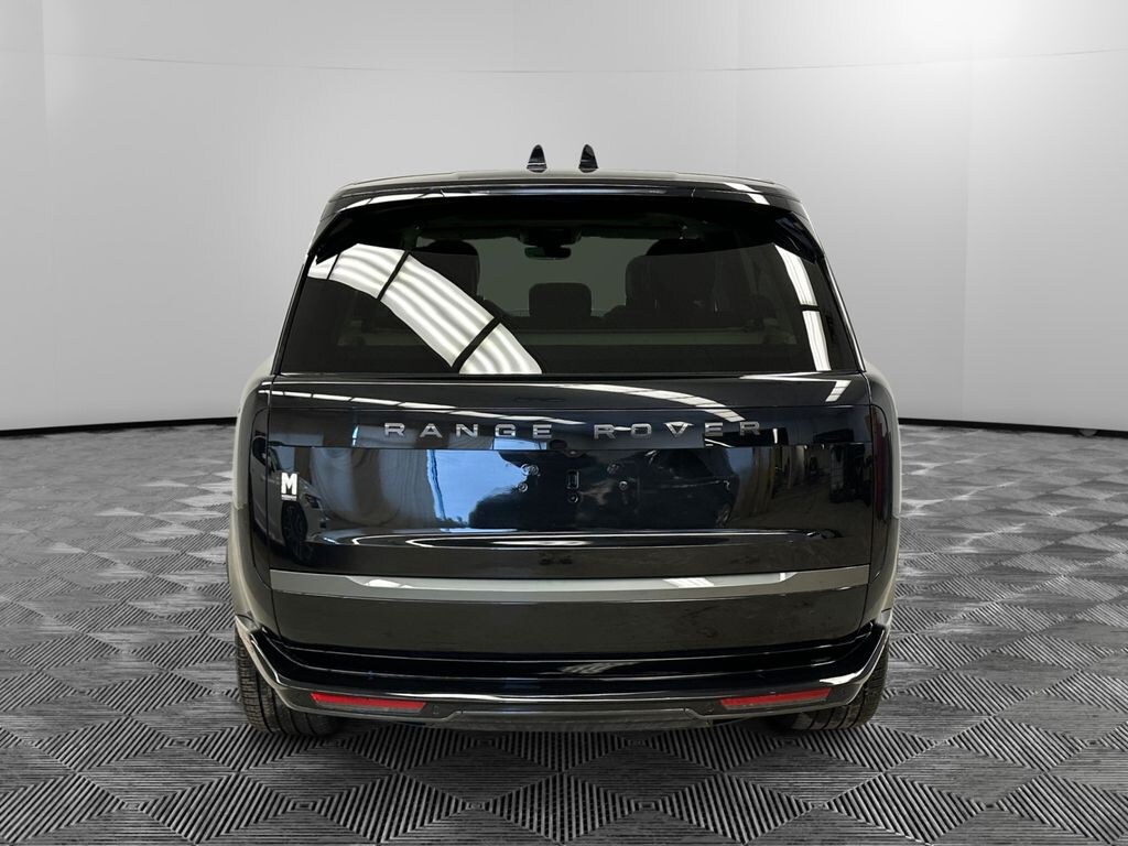 Used 2024 Land Rover Range Rover SE SUV