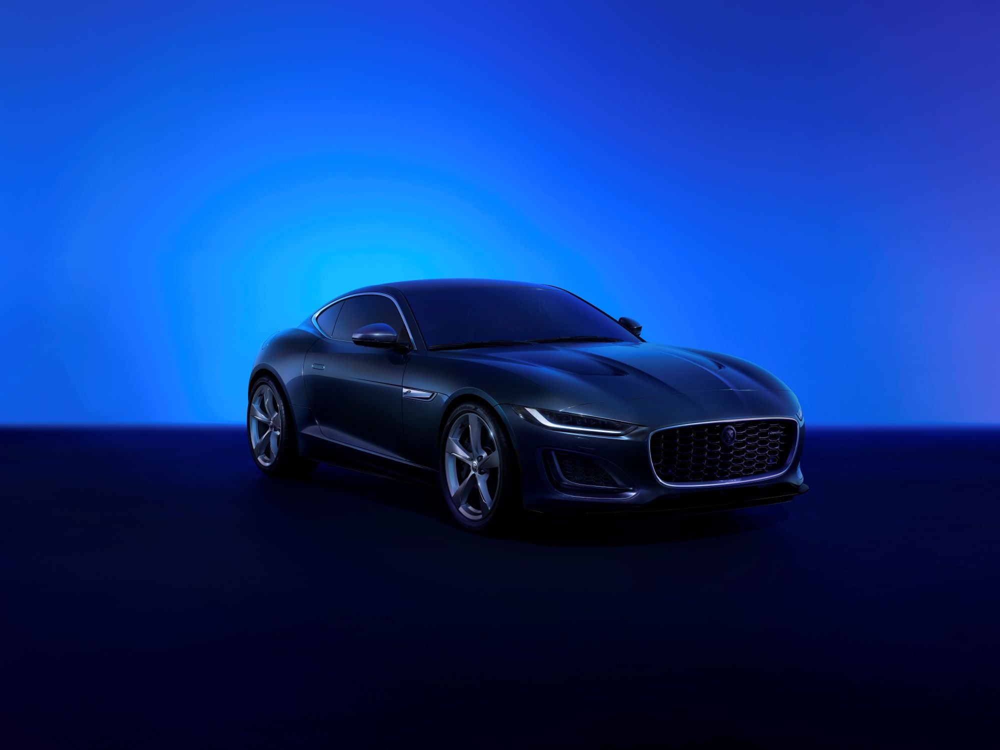 Black Jaguar F-TYPE