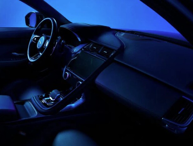 Jaguar E-PACE dashboard view
