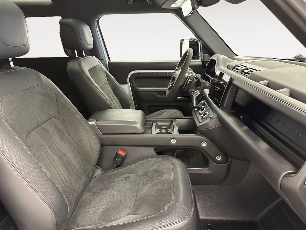 2022 Land Rover Defender V8 - Photo 15