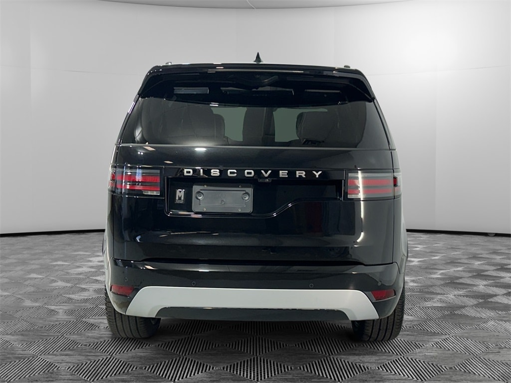 Used 2024 Land Rover Discovery Metropolitan Edition SUV