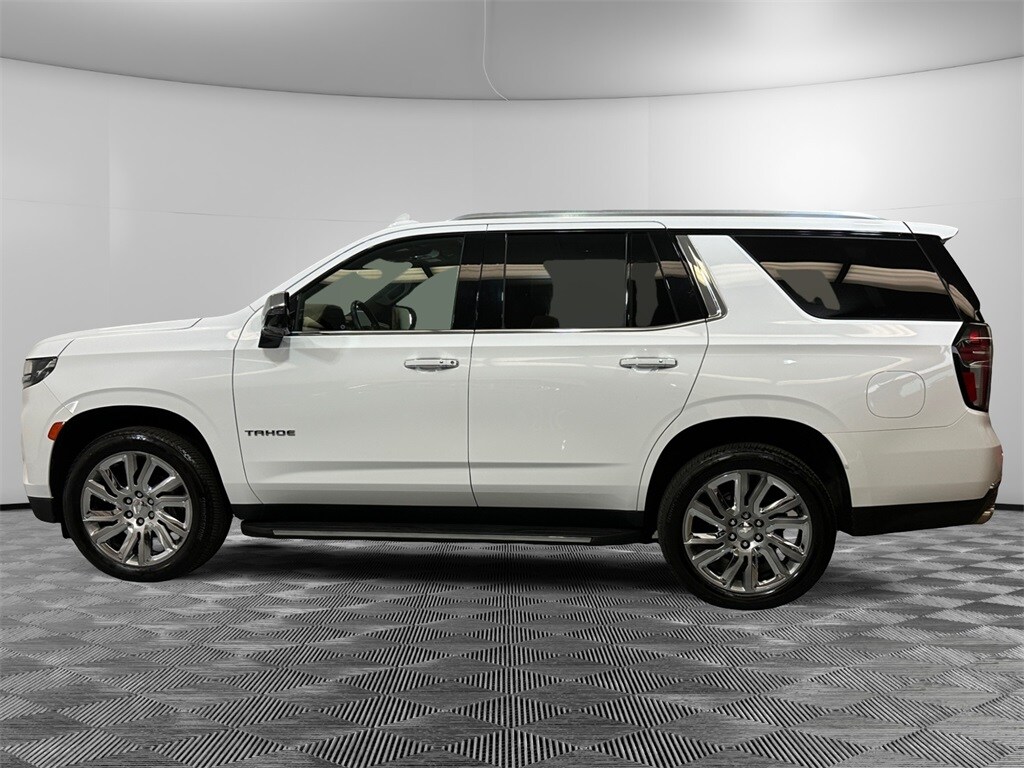 2021 Chevrolet Tahoe Premier photo 2