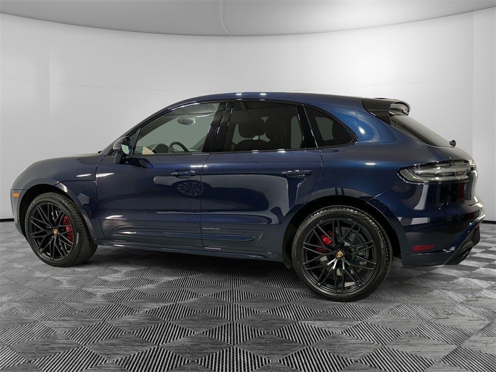2023 Porsche Macan GTS photo 2