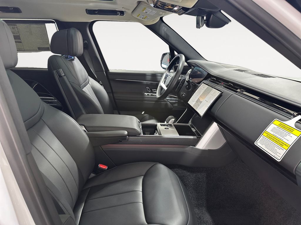2025 Land Rover Range Rover SE - Photo 15