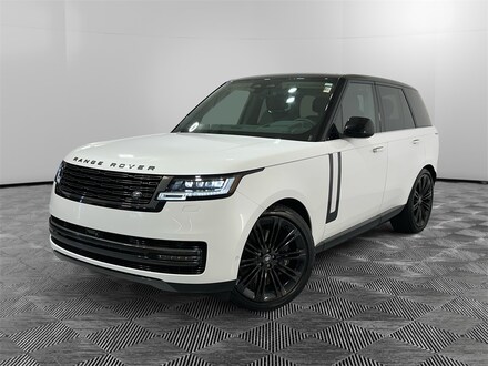 2024 Land Rover Range Rover SE SUV