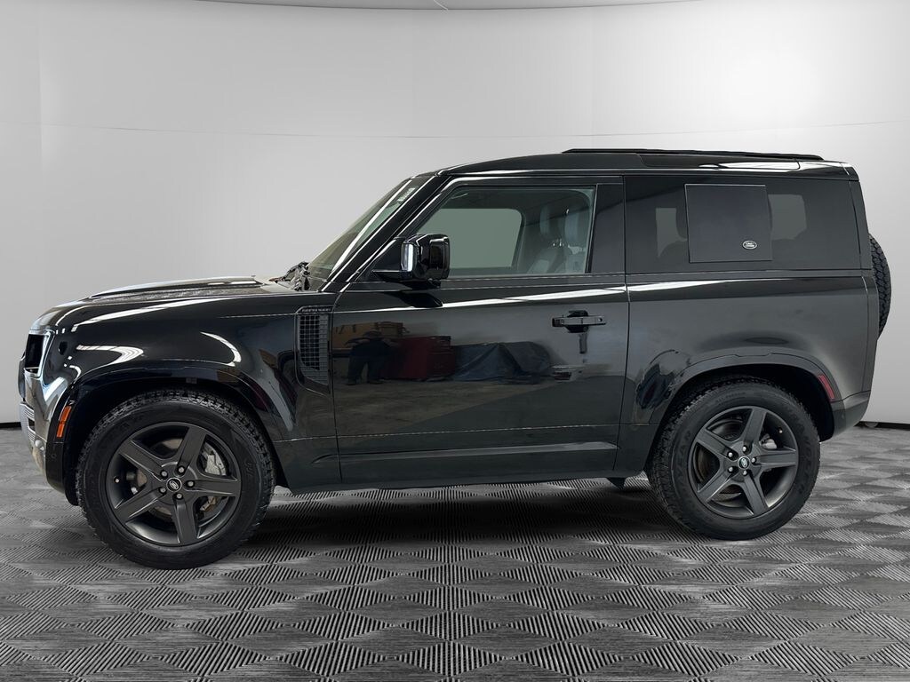 Used 2024 Land Rover Defender 90 X-Dynamic SE SUV