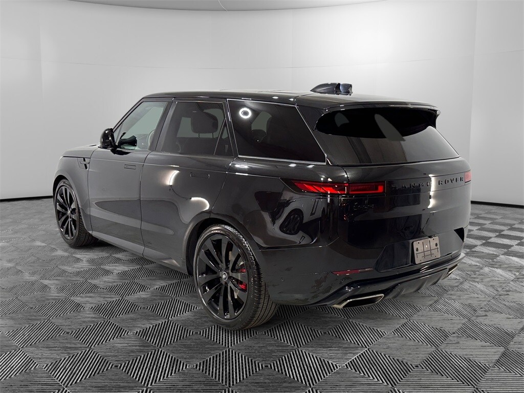 2024 Land Rover Range Rover Sport P400 Dynamic SE photo 3
