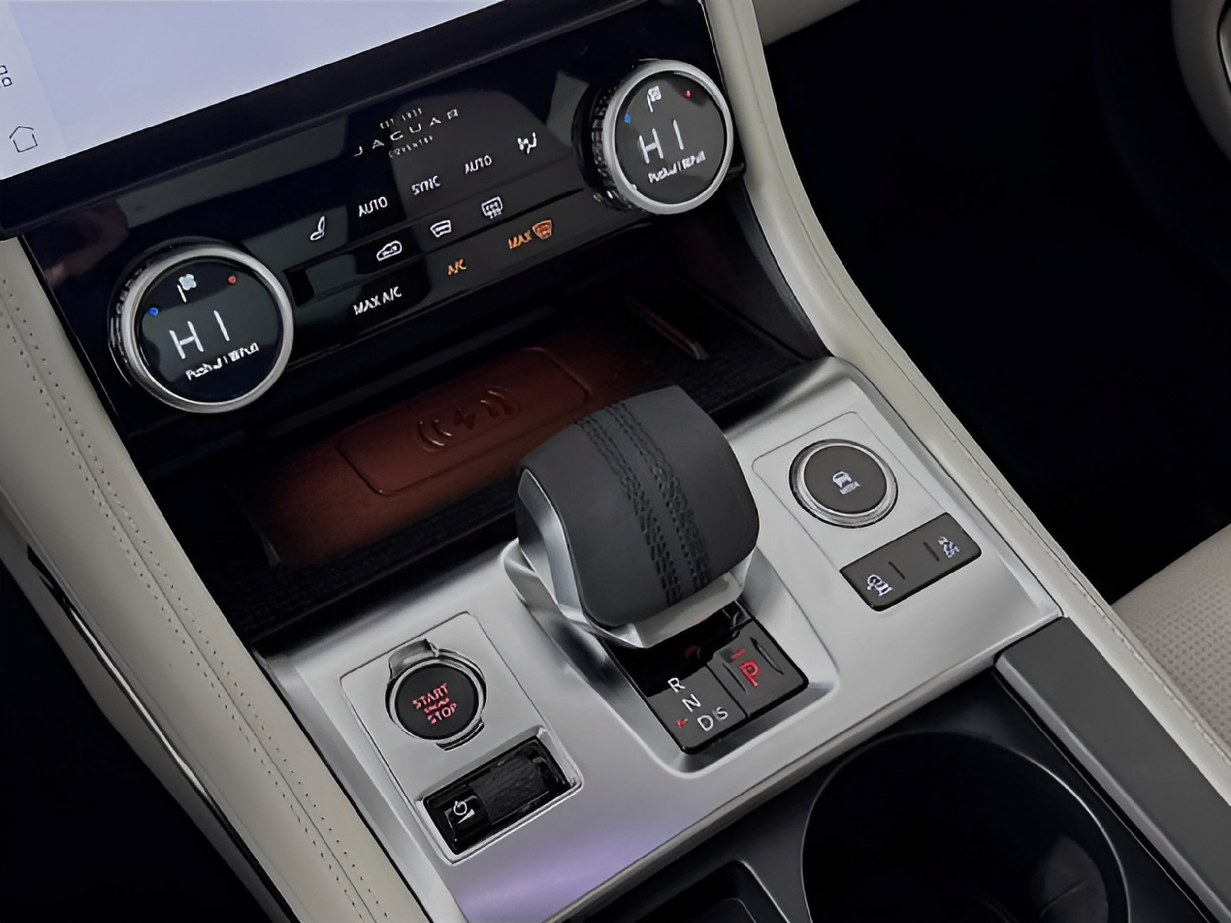 2026 Jaguar F-Pace R-Dynamic S - Photo 20