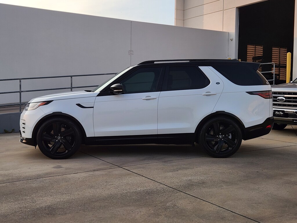 Certified 2025 Land Rover Discovery Dynamic SE P360 Dynamic SE