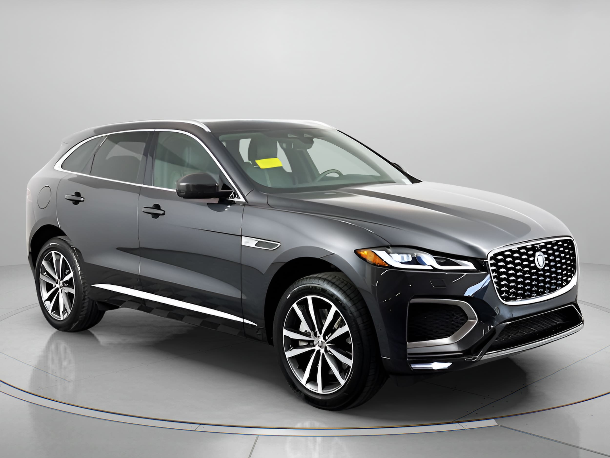 2026 Jaguar F-Pace R-Dynamic S - Photo 8