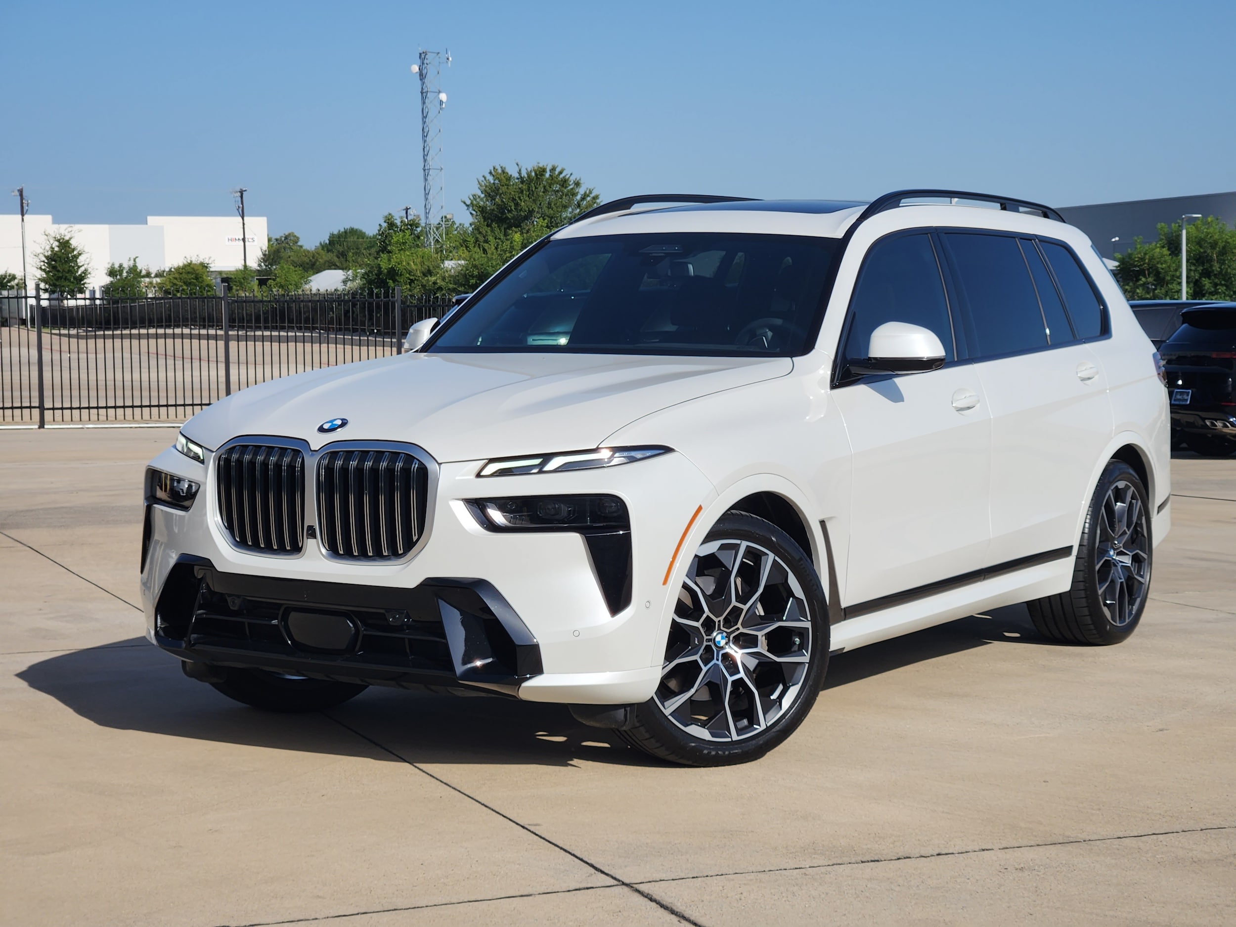 2025 BMW X7