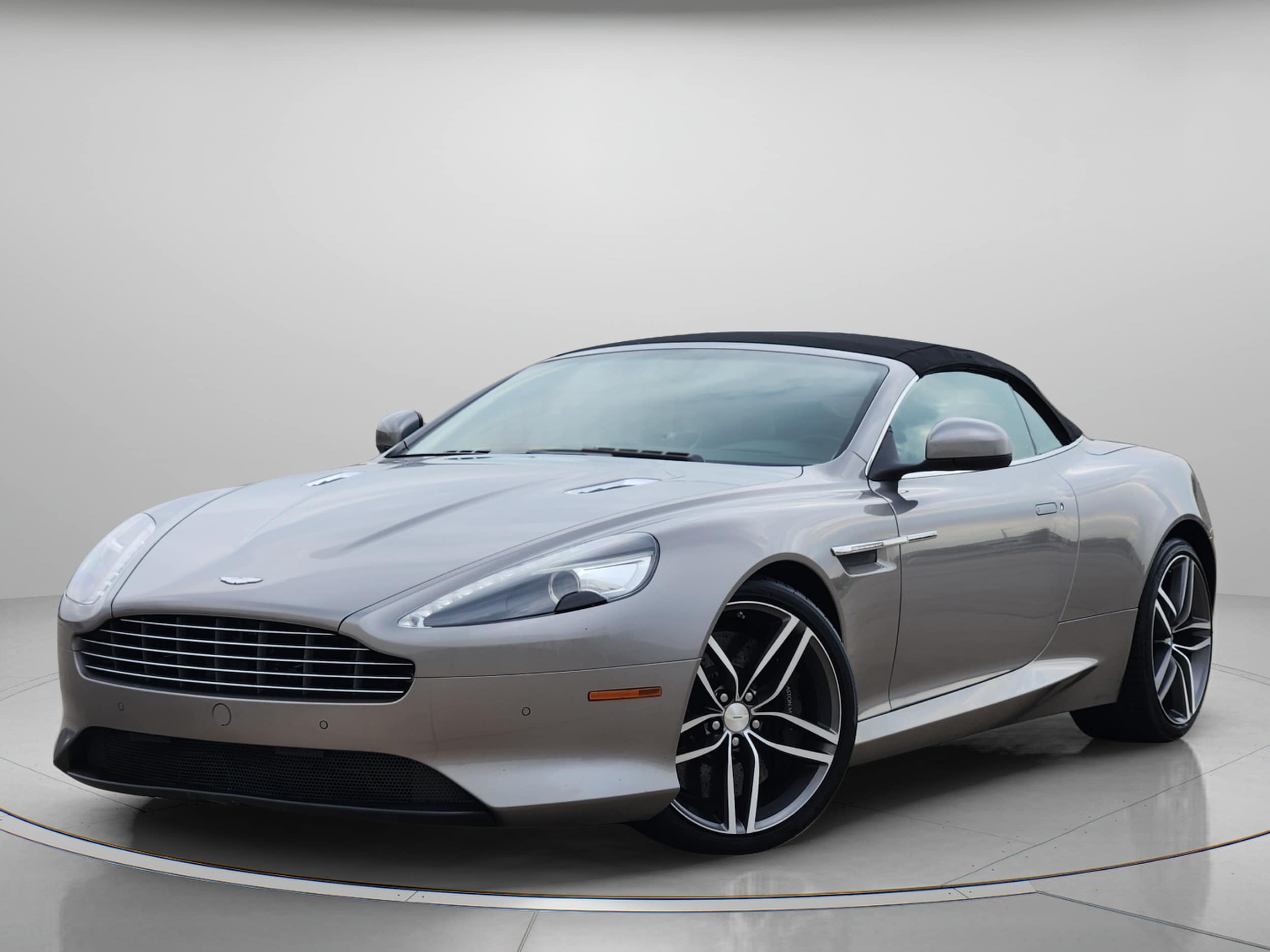Pre-Owned 2012 Aston Martin Virage Volante