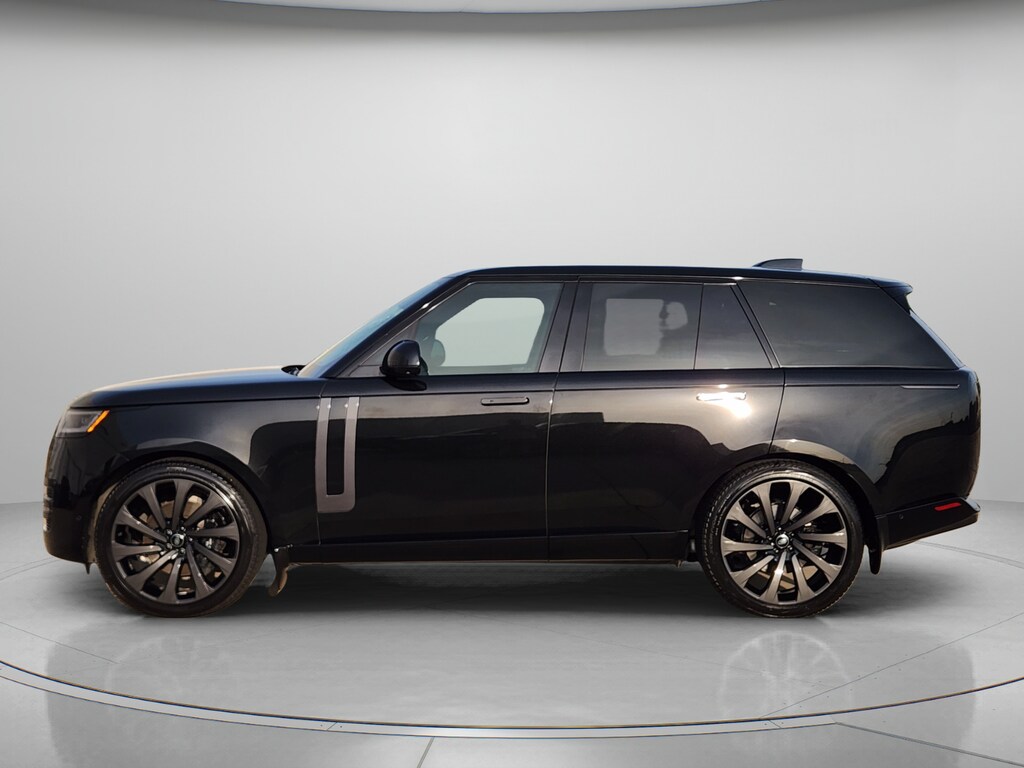 Certified 2025 Land Rover Range Rover SE P400 SE SWB