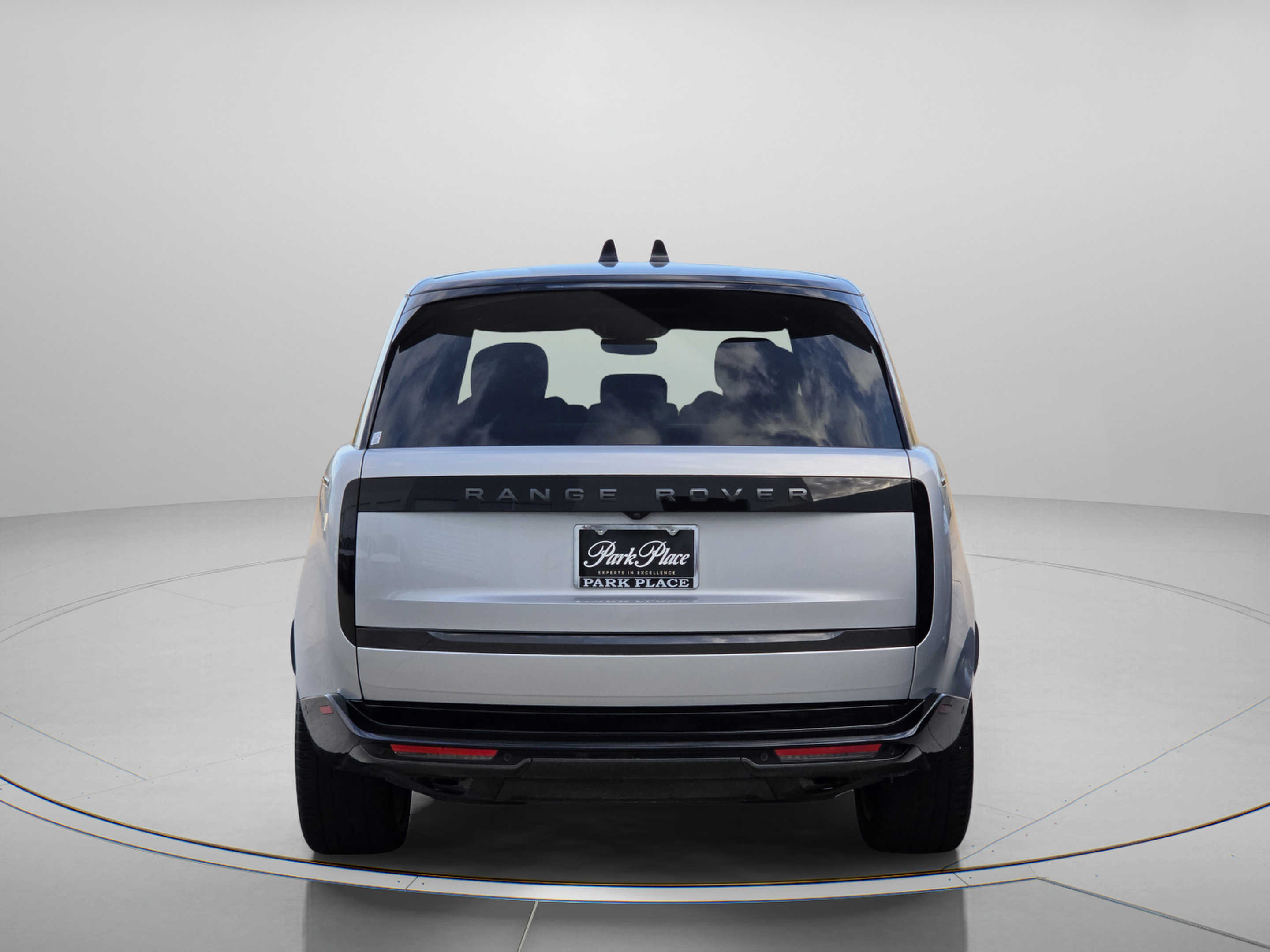 Certified 2025 Land Rover Range Rover SE P400 SE LWB 7 Seat