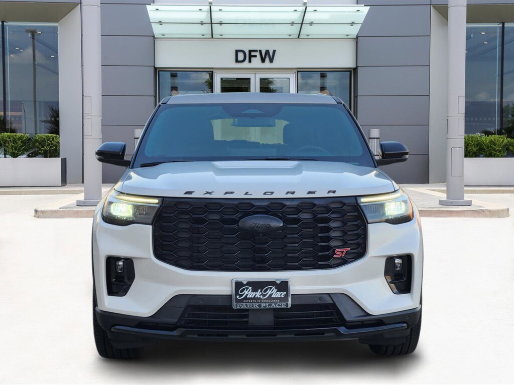 Used 2025 Ford Explorer ST ST 4WD