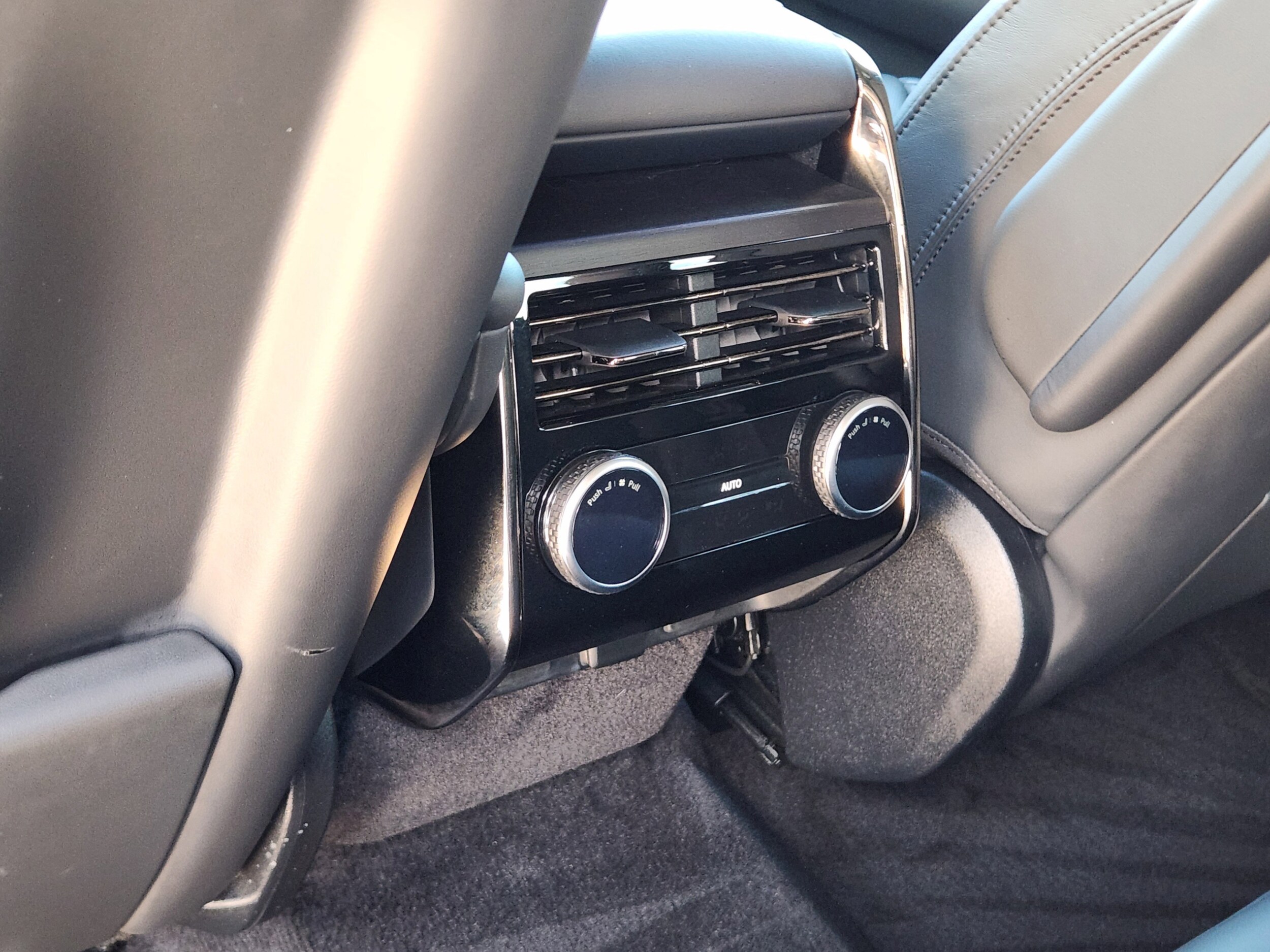 2024 Land Rover Range Rover Sport SE Dynamic - Photo 28