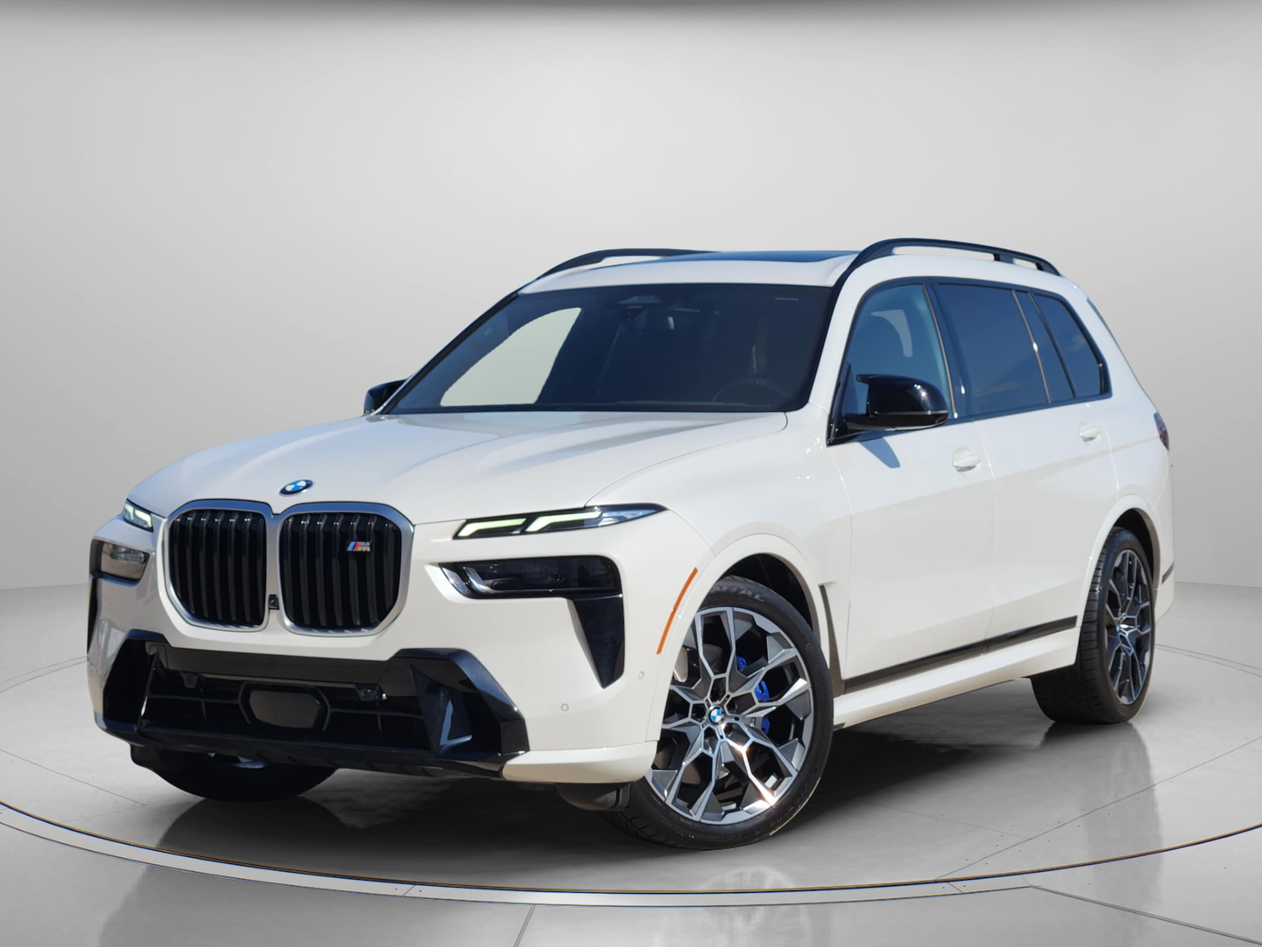 Pre-Owned 2023 BMW X7 M60i