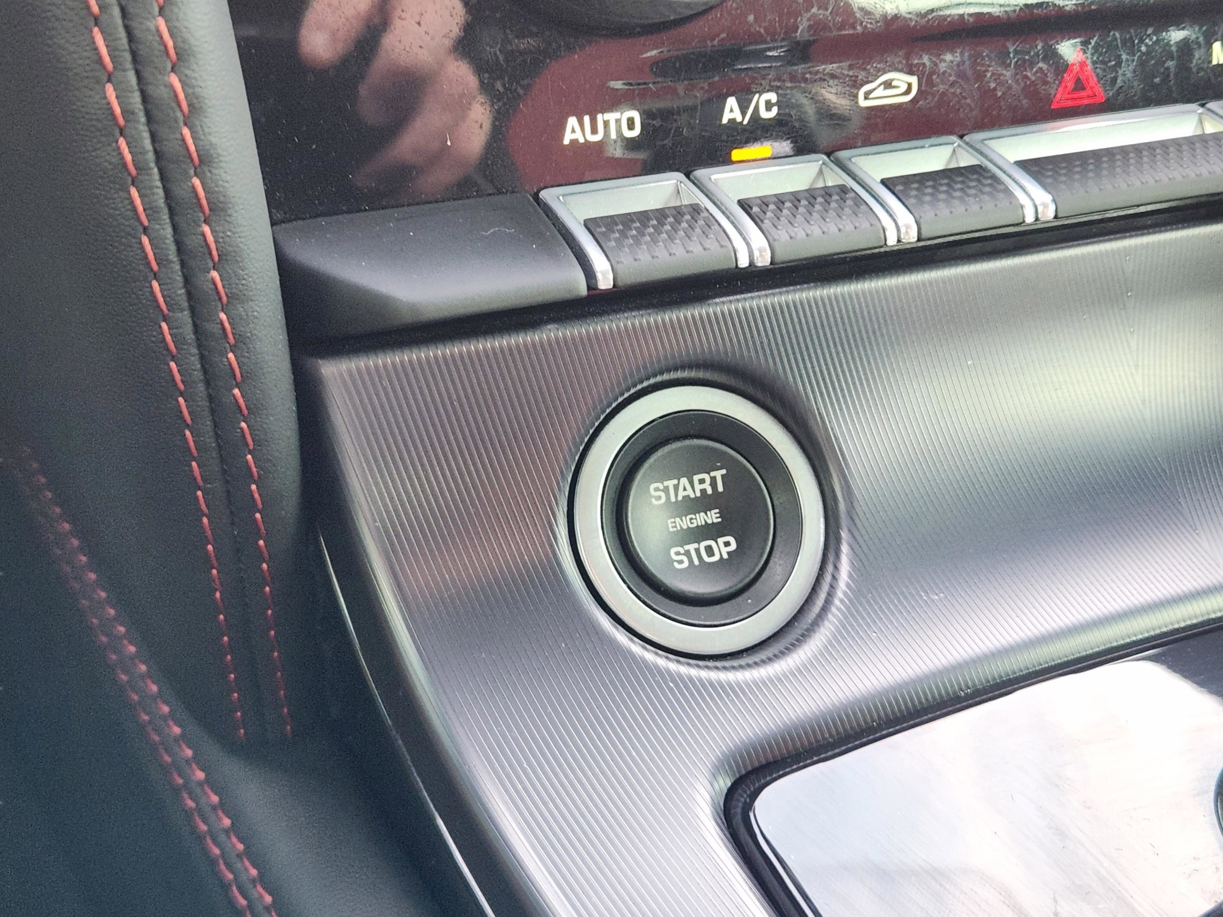 2020 Jaguar F-Type R - Photo 21