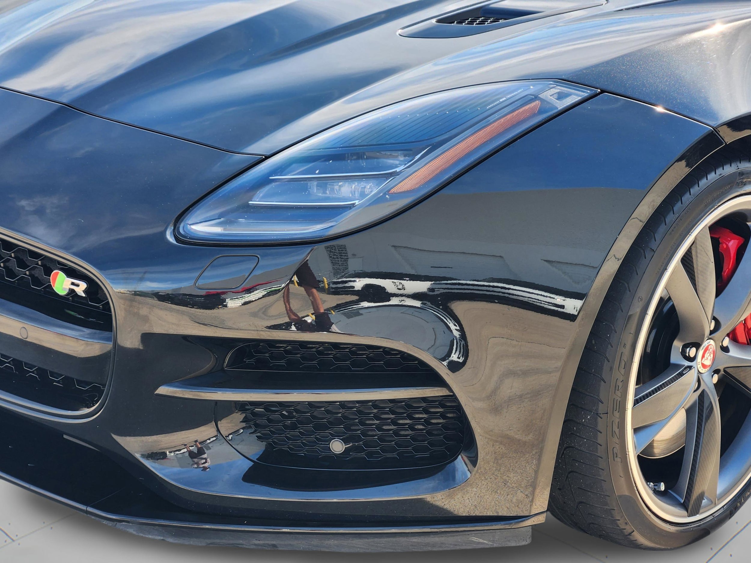 2020 Jaguar F-Type R - Photo 31