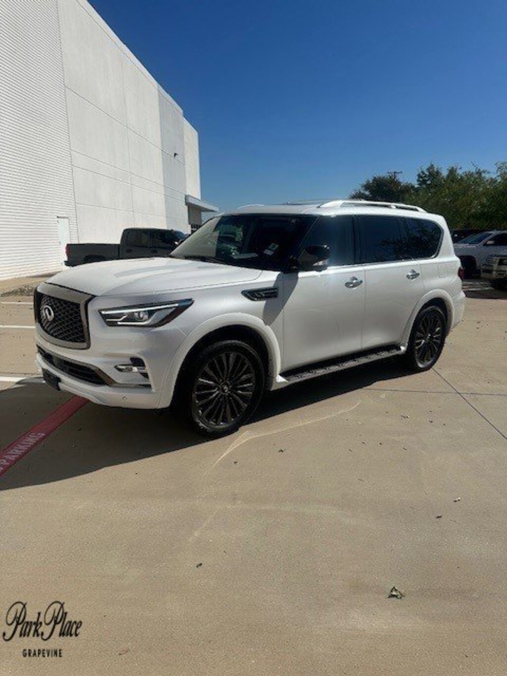 Used 2021 INFINITI QX80 Premium Select PREMIUM SELECT RWD