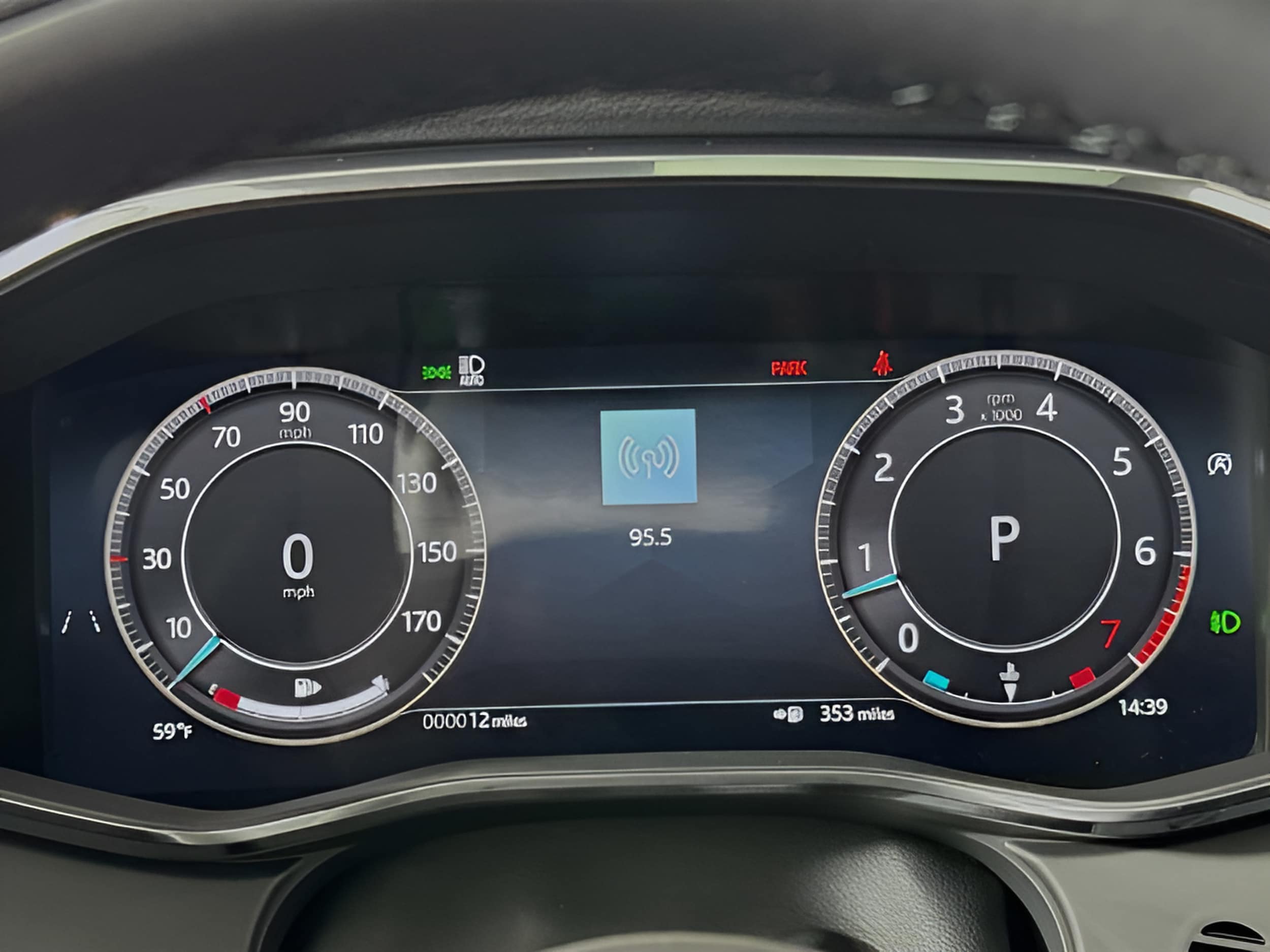 2026 Jaguar F-Pace R-Dynamic S - Photo 13