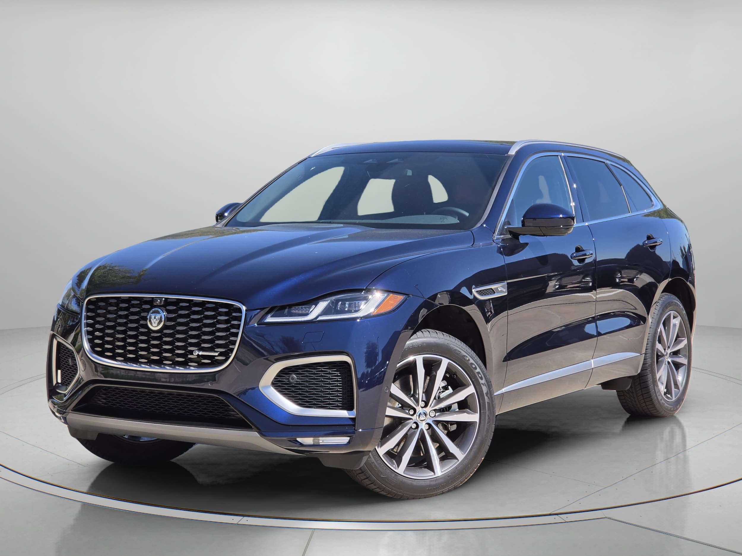 2025 Jaguar F-PACE