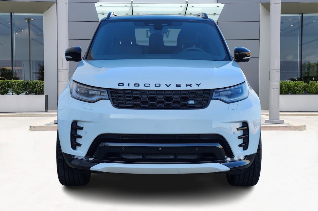 Certified 2025 Land Rover Discovery Dynamic SE P300 Dynamic SE