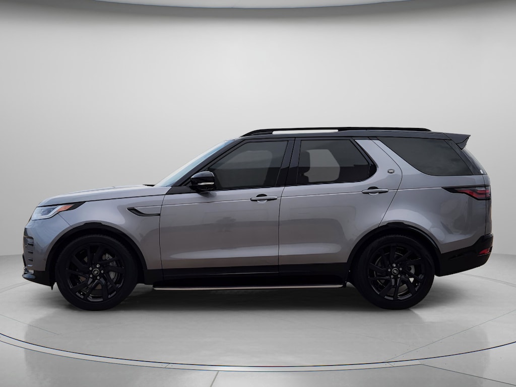 Certified 2025 Land Rover Discovery Dynamic SE P300 Dynamic SE