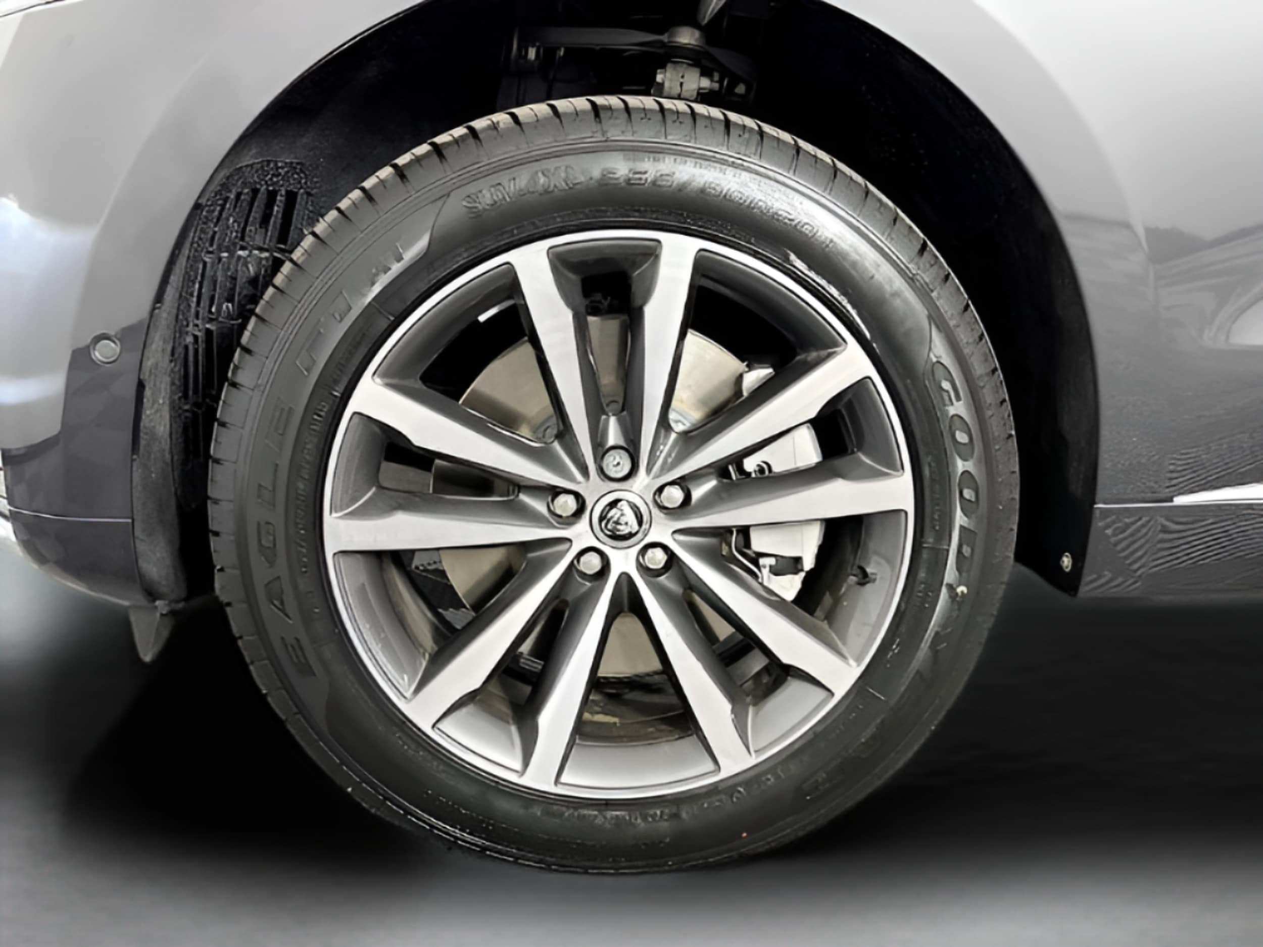 2026 Jaguar F-Pace R-Dynamic S - Photo 32