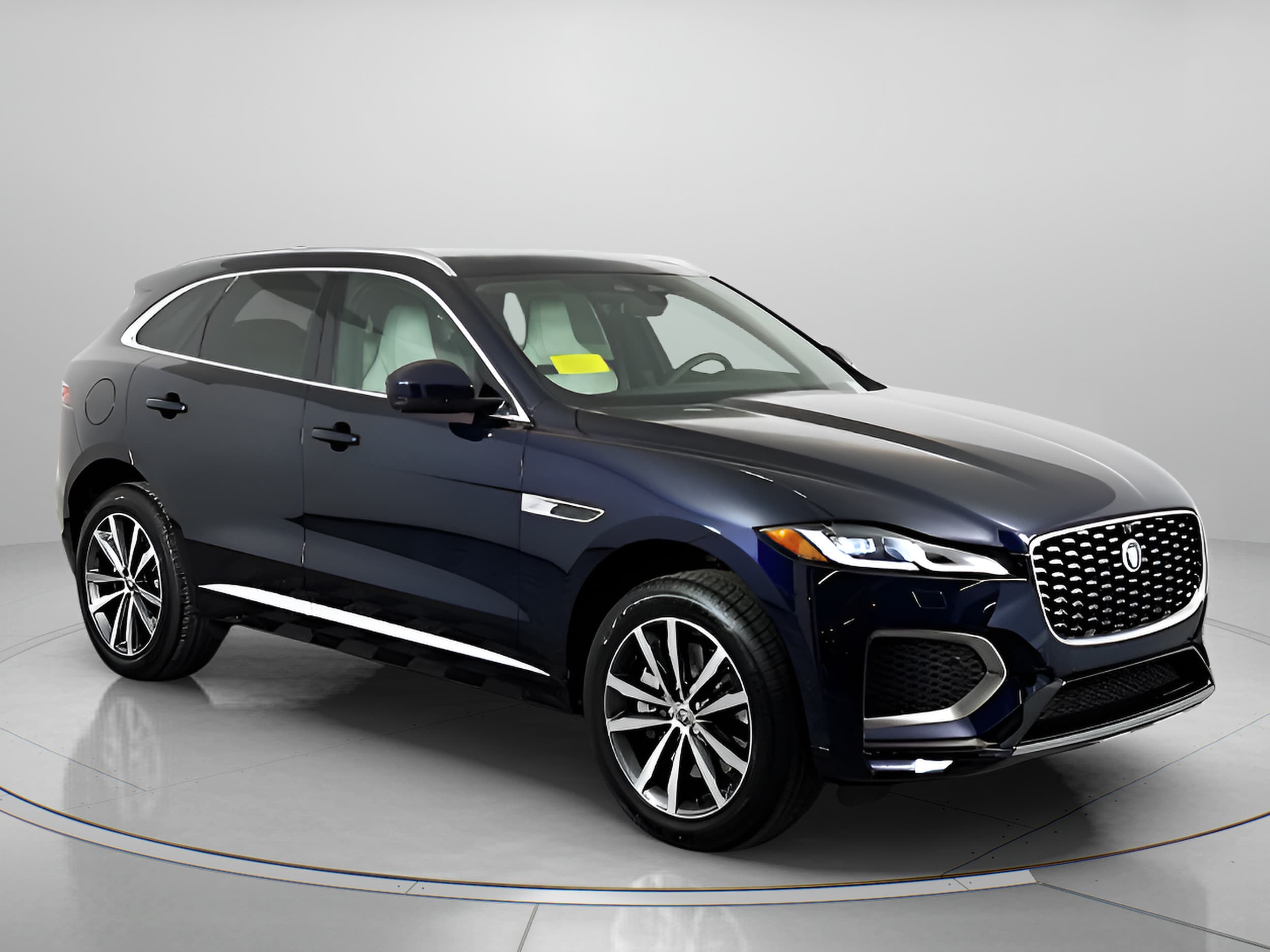 2026 Jaguar F-Pace R-Dynamic S - Photo 8