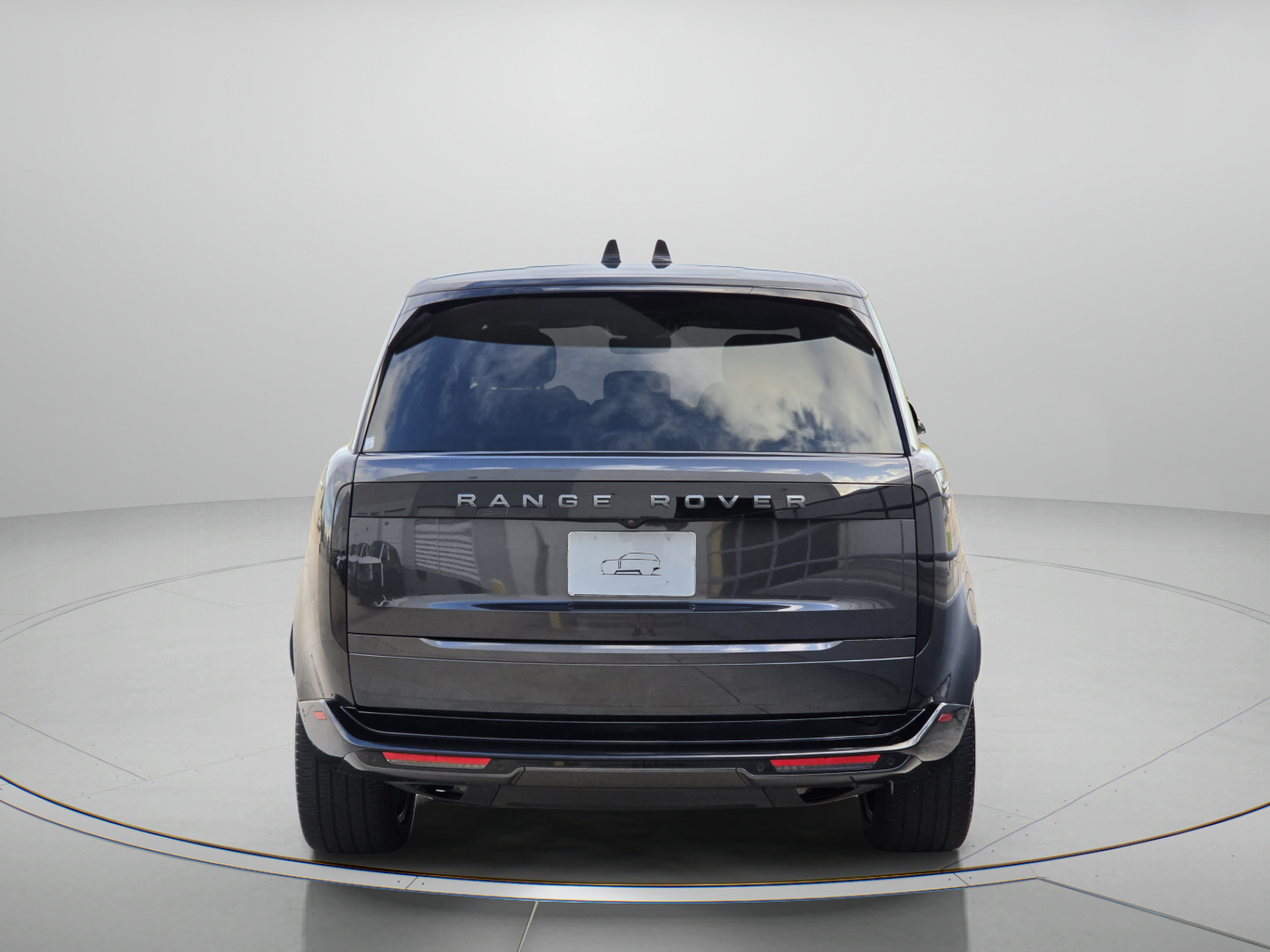 Certified 2025 Land Rover Range Rover Plug-In Hybrid SE P550e SE SWB