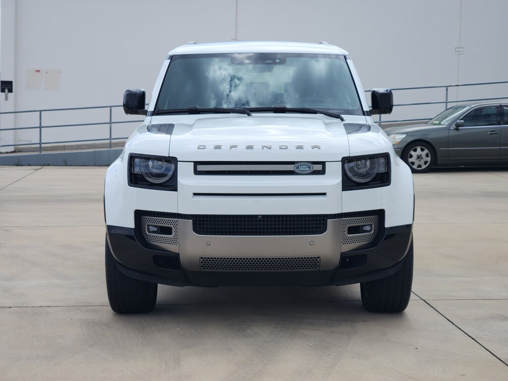 Certified 2025 Land Rover Defender 90 X-Dynamic SE 90 P400 X-Dynamic SE