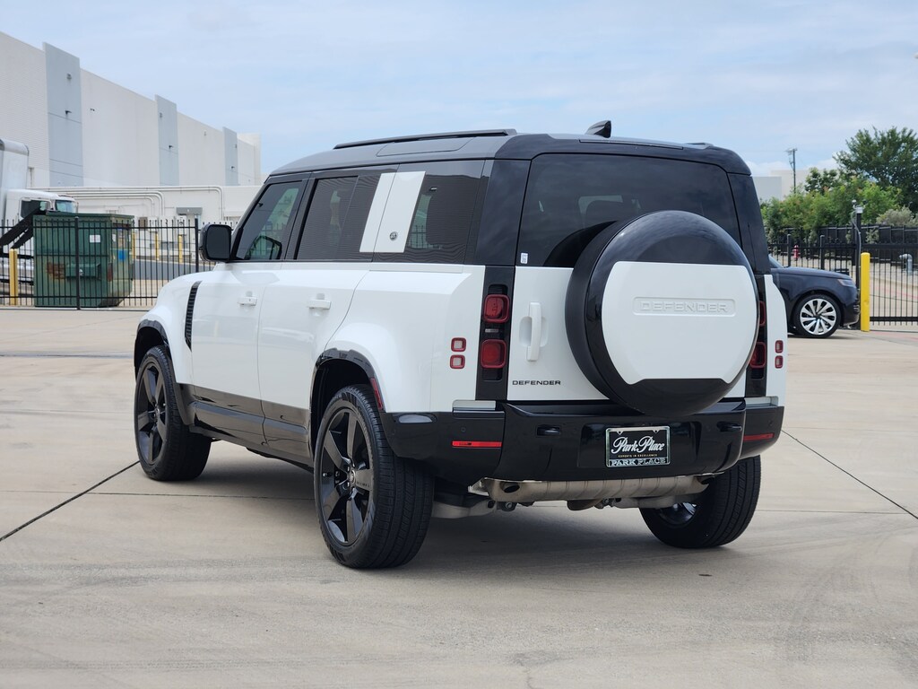 Certified 2024 Land Rover Defender 110 X-Dynamic SE 110 P400 X-Dynamic SE
