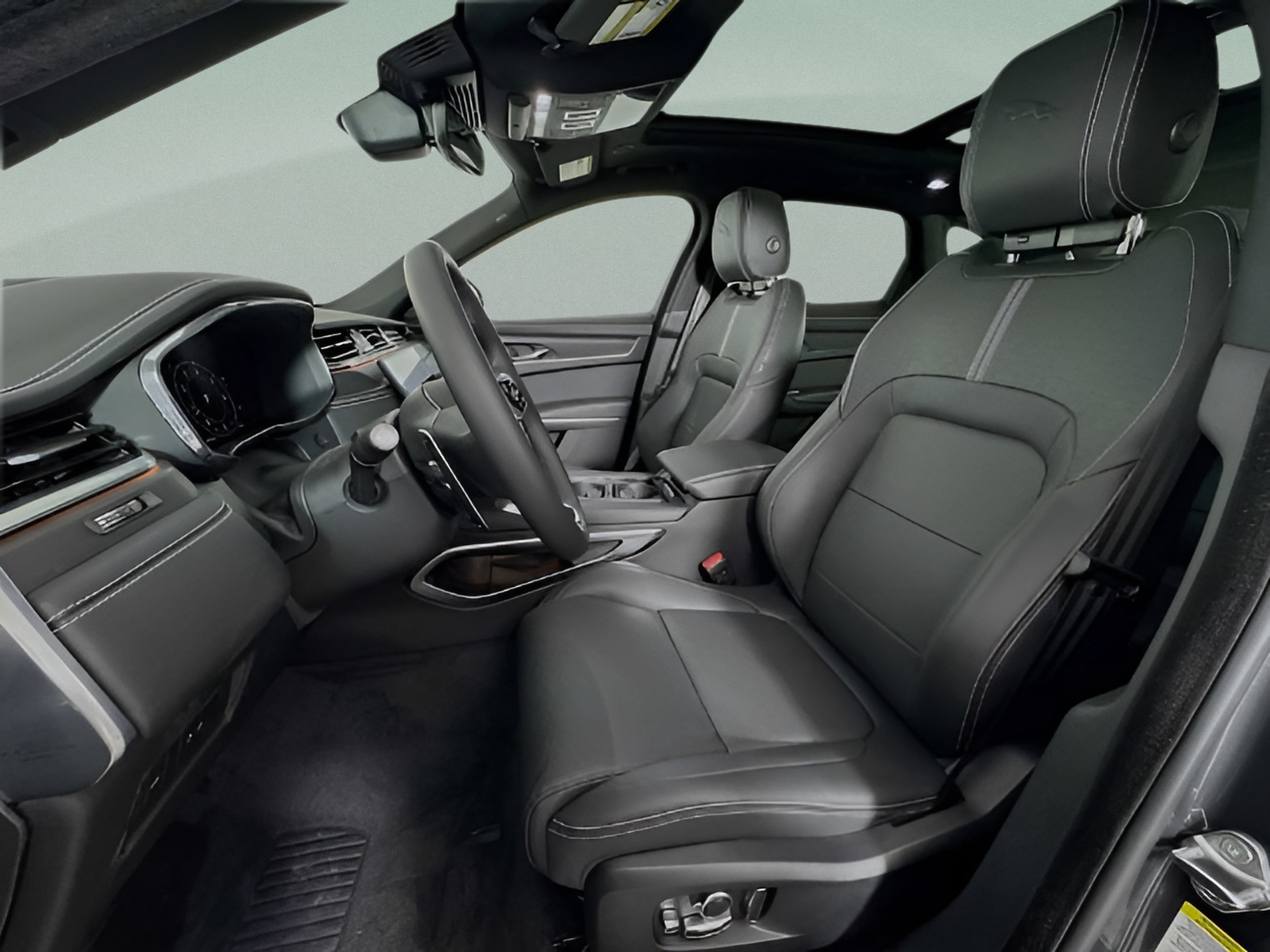 2026 Jaguar F-Pace R-Dynamic S - Photo 12