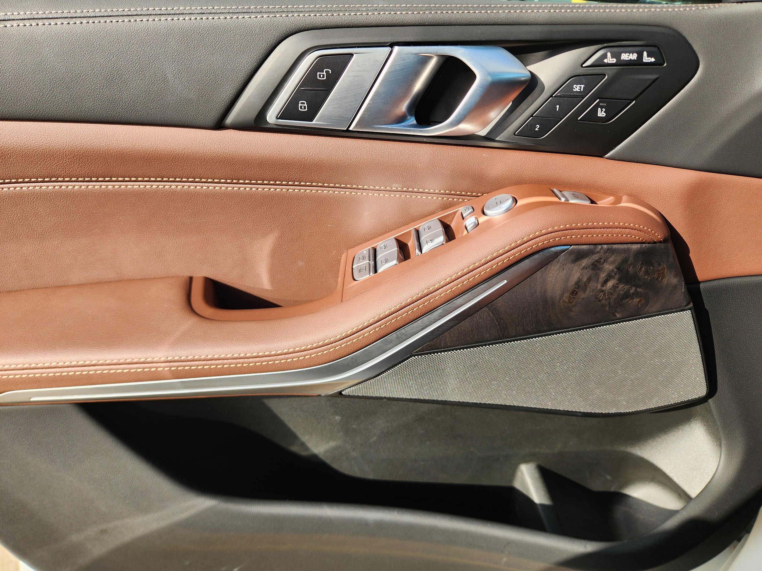 2025 BMW X7 40i - Photo 22