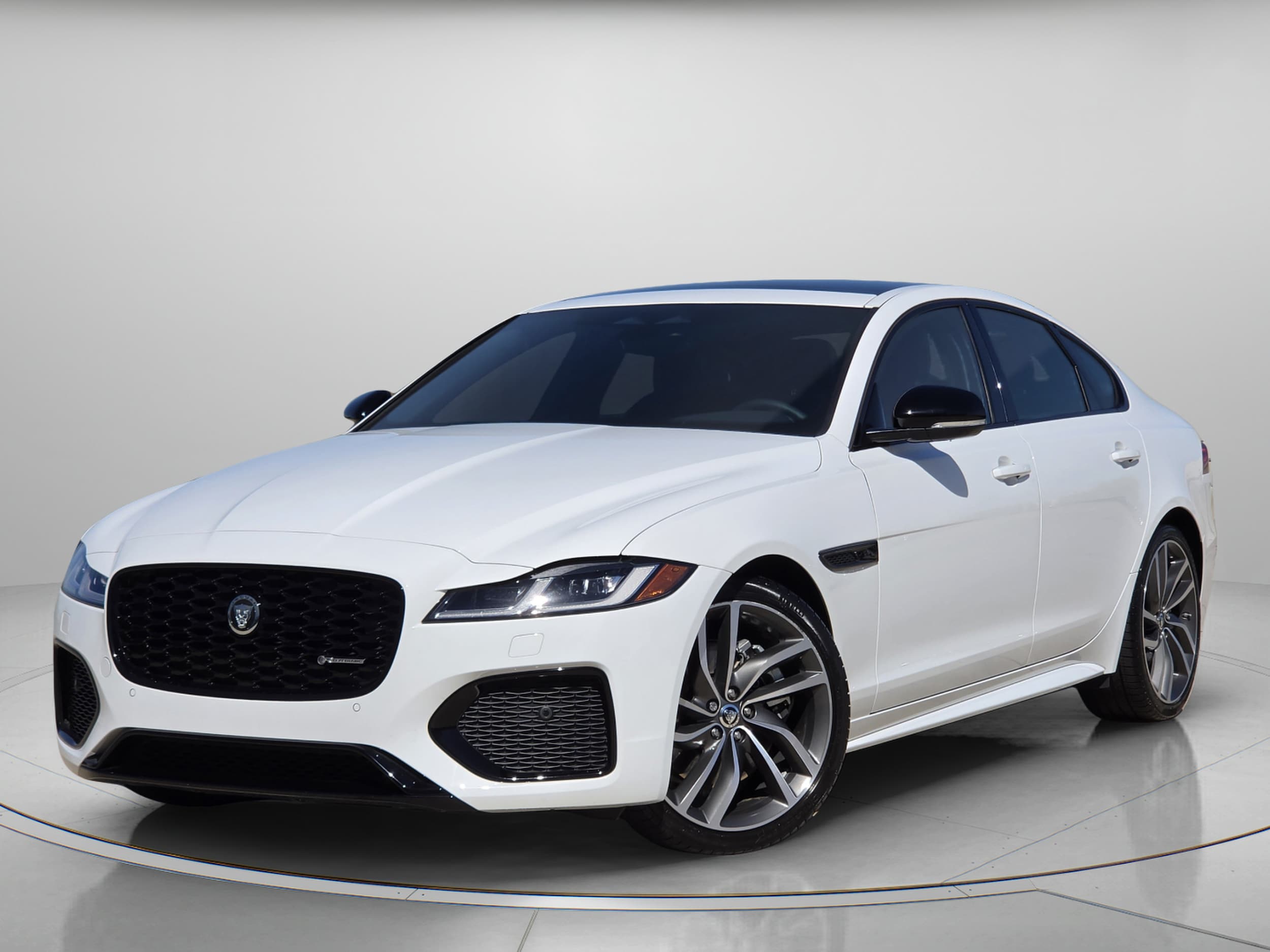 2024 Jaguar XF