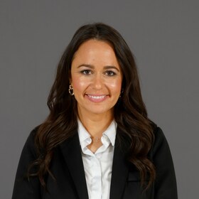 Staff member Valerie Sandoval from ID_12e771