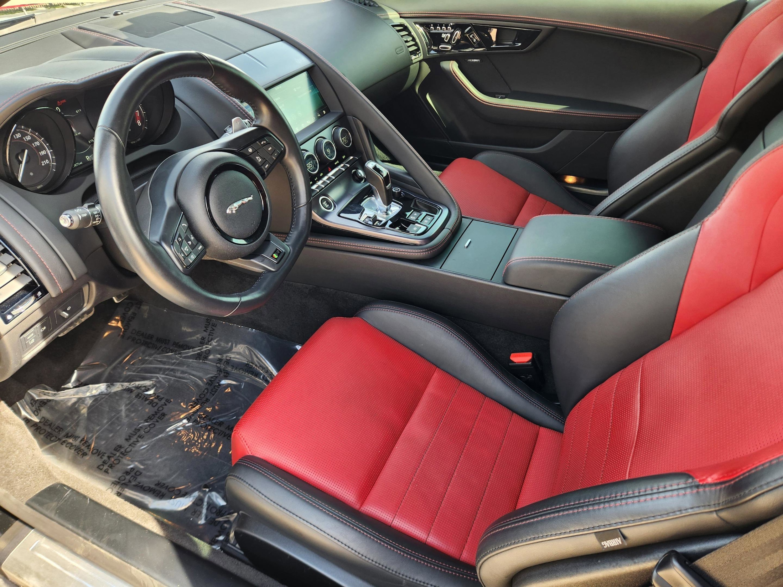 2020 Jaguar F-Type R - Photo 9