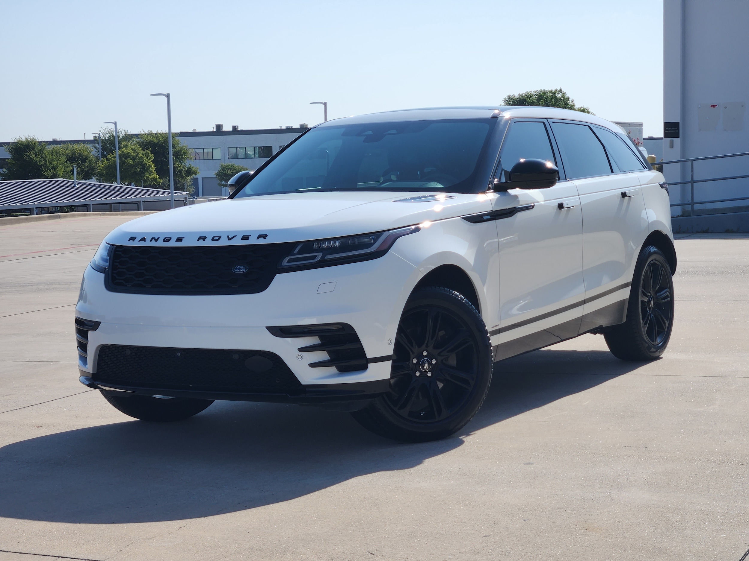 Pre-Owned 2021 Land Rover Range Rover Velar P250 R-Dynamic S