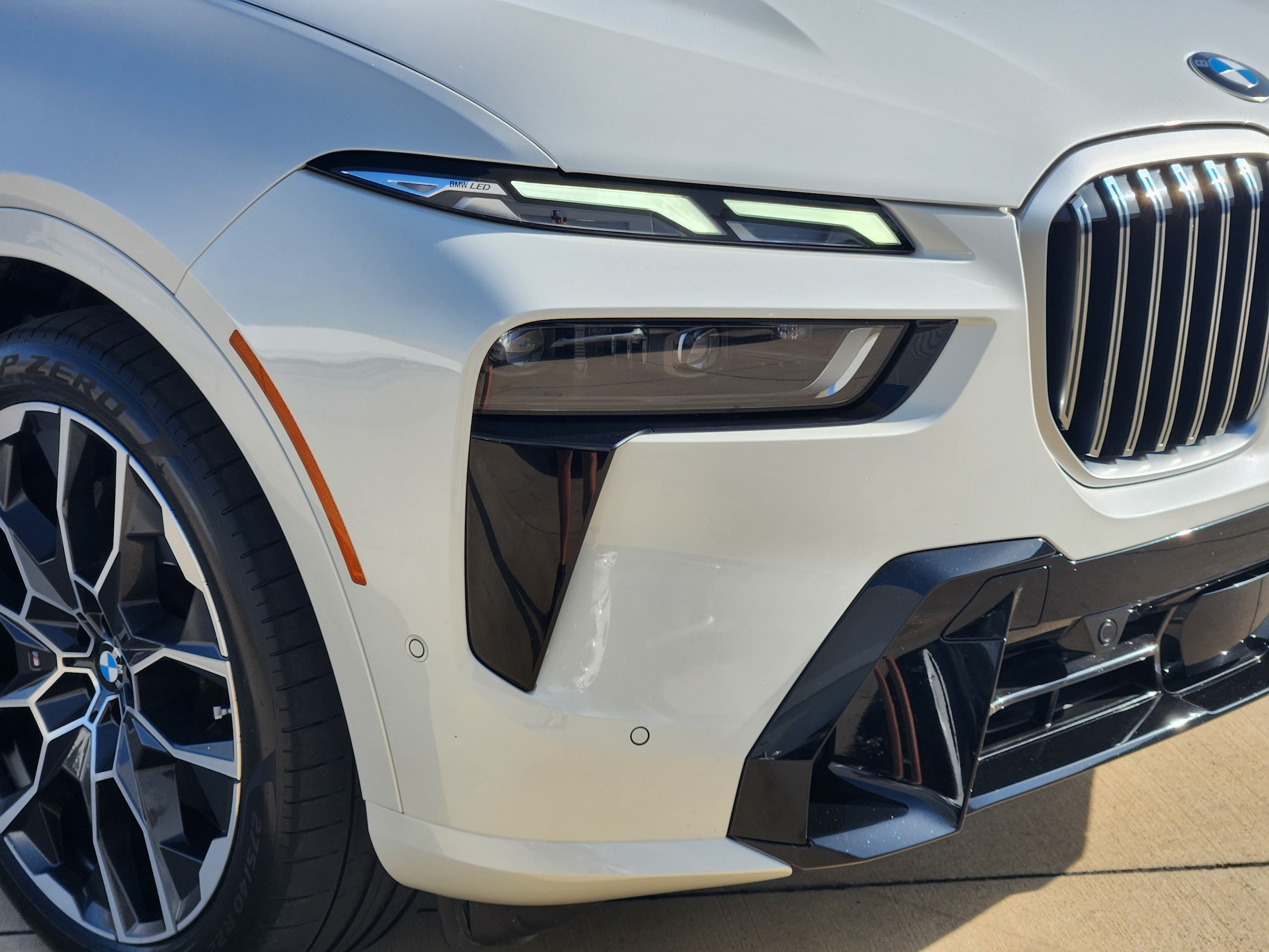 2025 BMW X7 40i - Photo 7