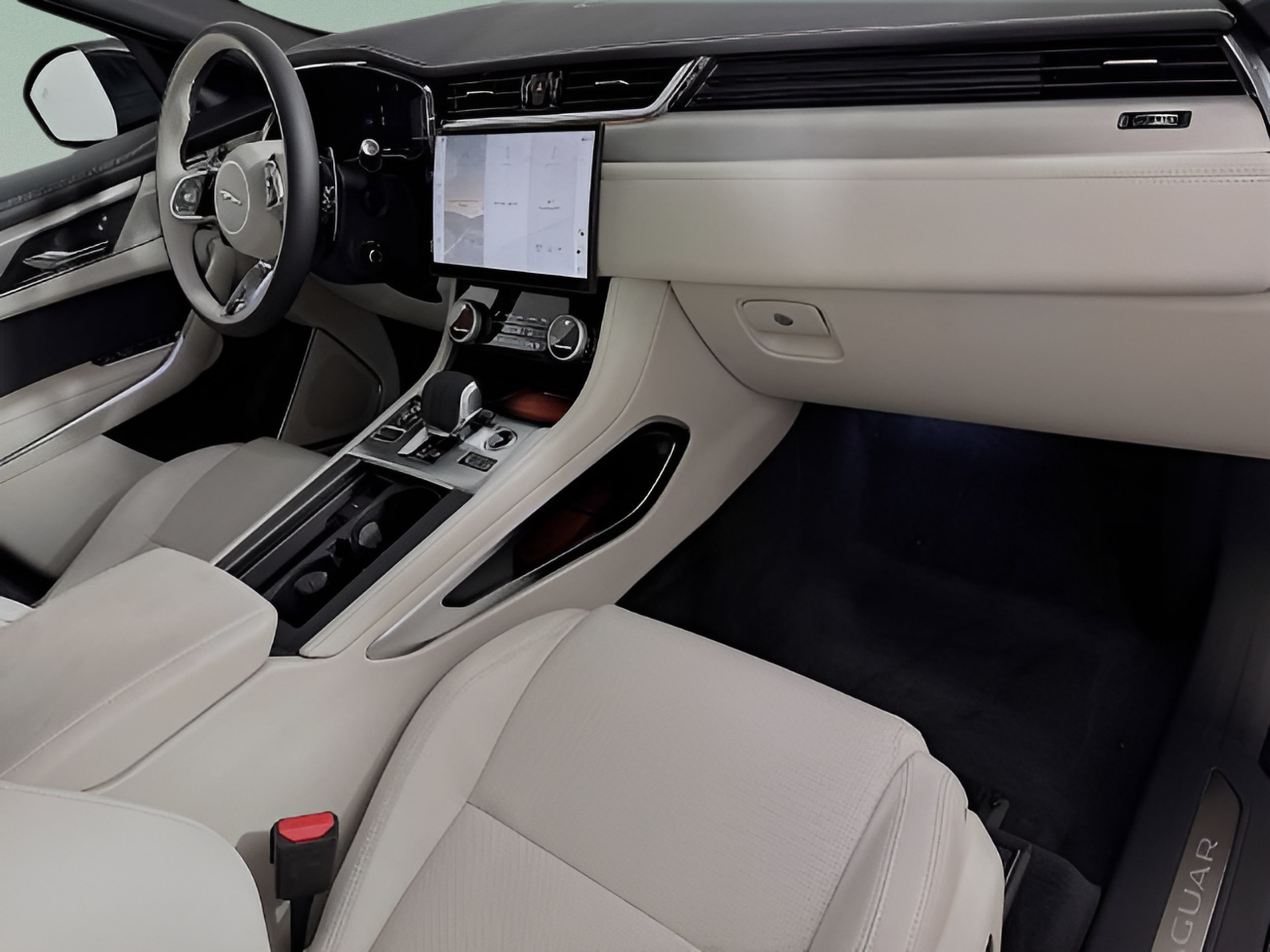 2026 Jaguar F-Pace R-Dynamic S - Photo 31