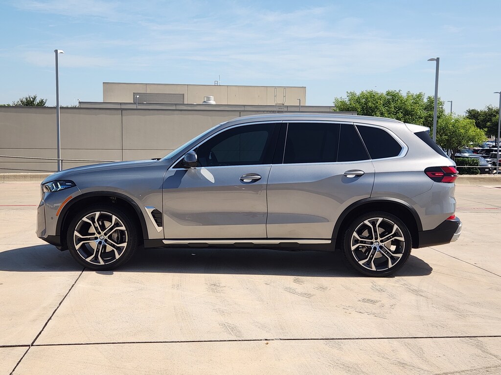 Used 2025 BMW X5 xDrive40i xDrive40i Sports Activity Vehicle